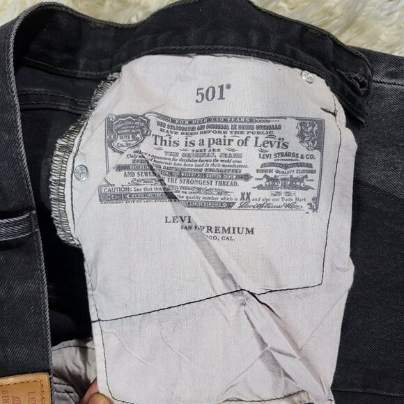 LEVIS 501 ORIGINAL WOMEN'S CHAPS JEANS - W28 L30 - Picture 11 of 16